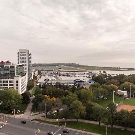 Ferienwohnung Downtown Toronto+Free Parking+Cn Tower View Exterior foto