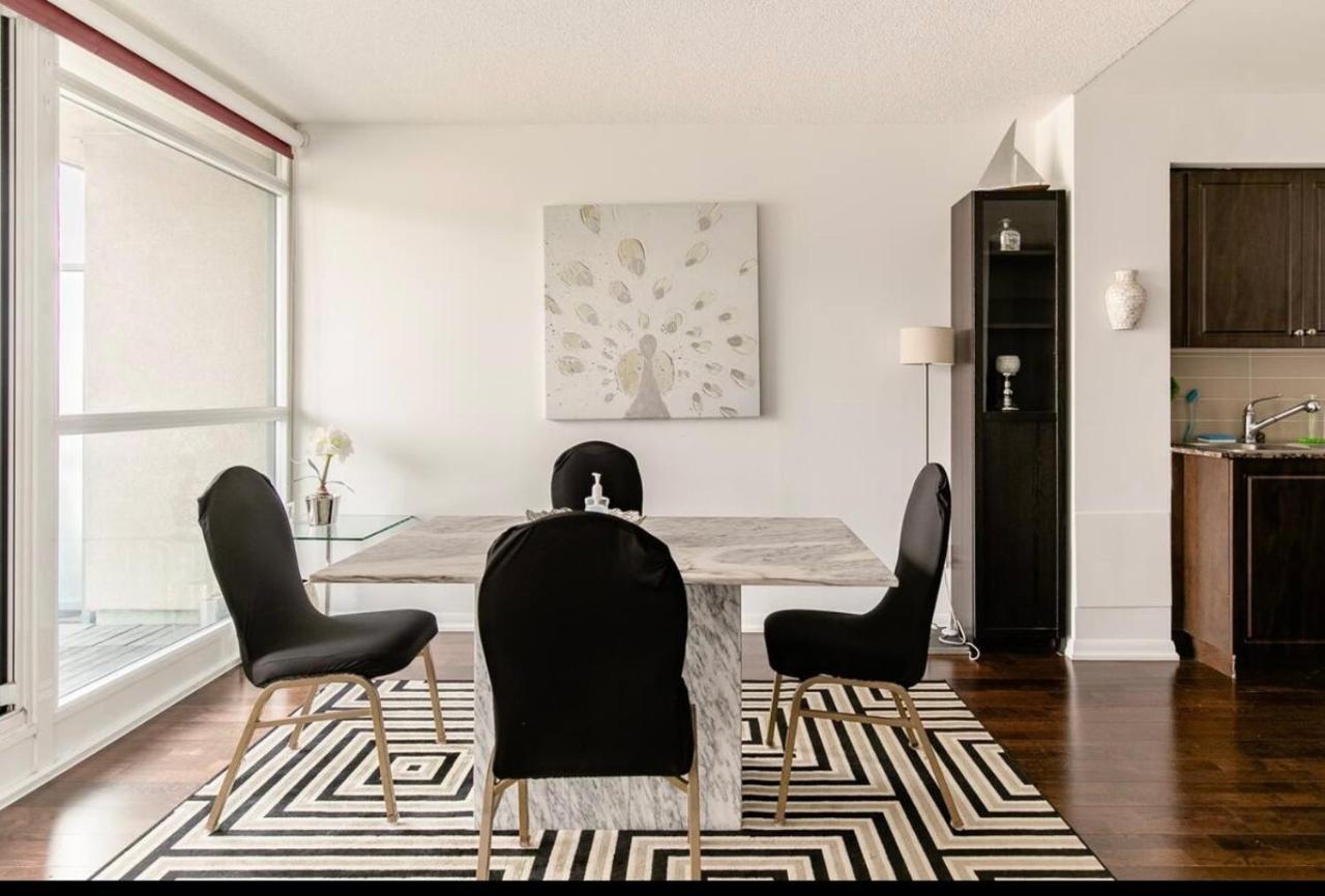 Ferienwohnung Downtown Toronto+Free Parking+Cn Tower View Exterior foto
