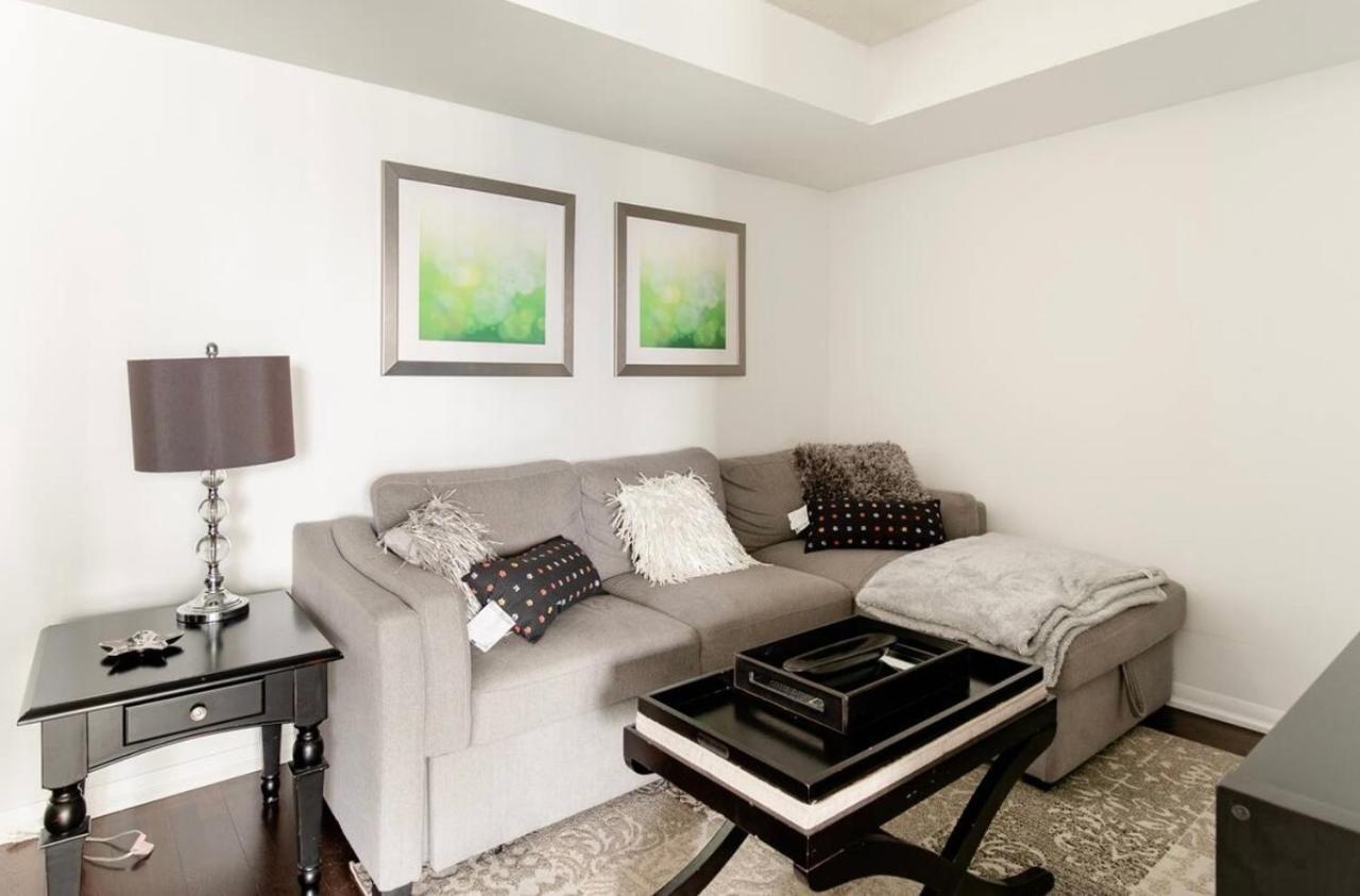 Ferienwohnung Downtown Toronto+Free Parking+Cn Tower View Exterior foto